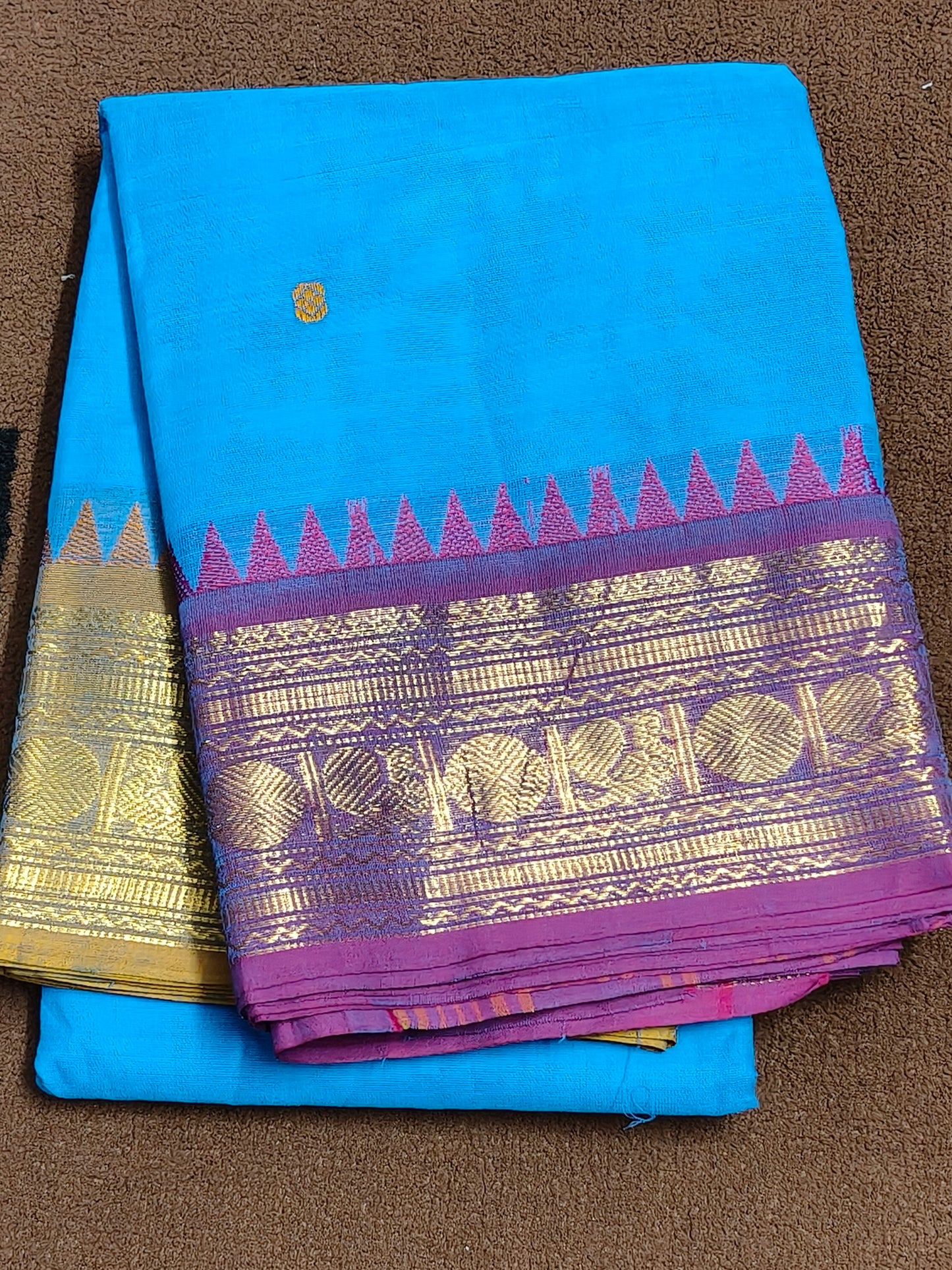 Pure handloom chettinadu kandangi saree without blouse : pretty temple kanchi border