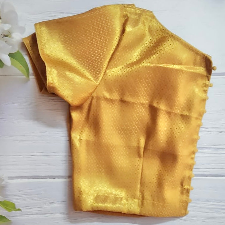 Tissue Readymade blouse ( Size 36 with alterable margin up to 40)