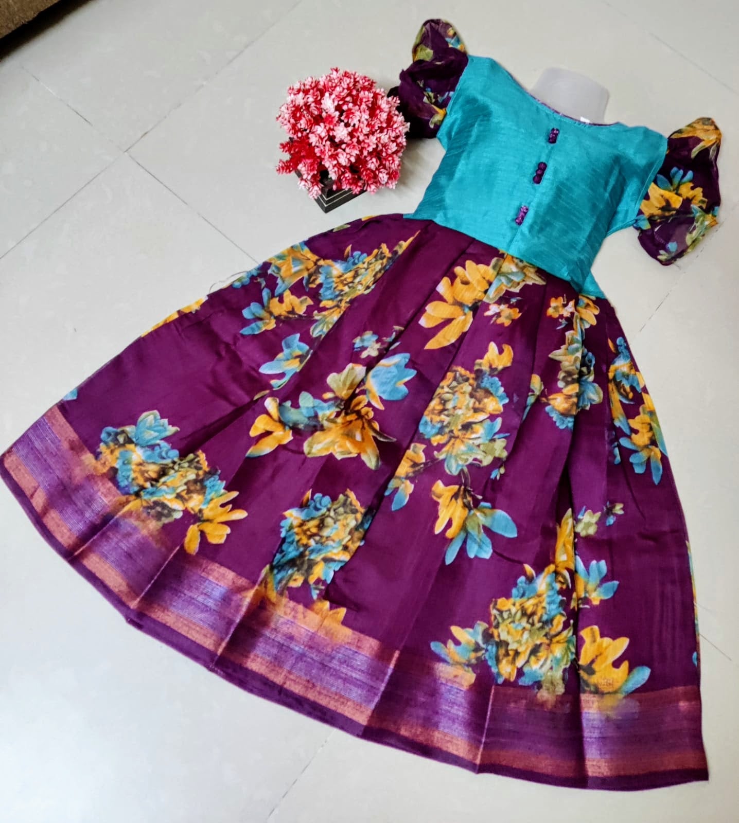 Kids store wear frocks