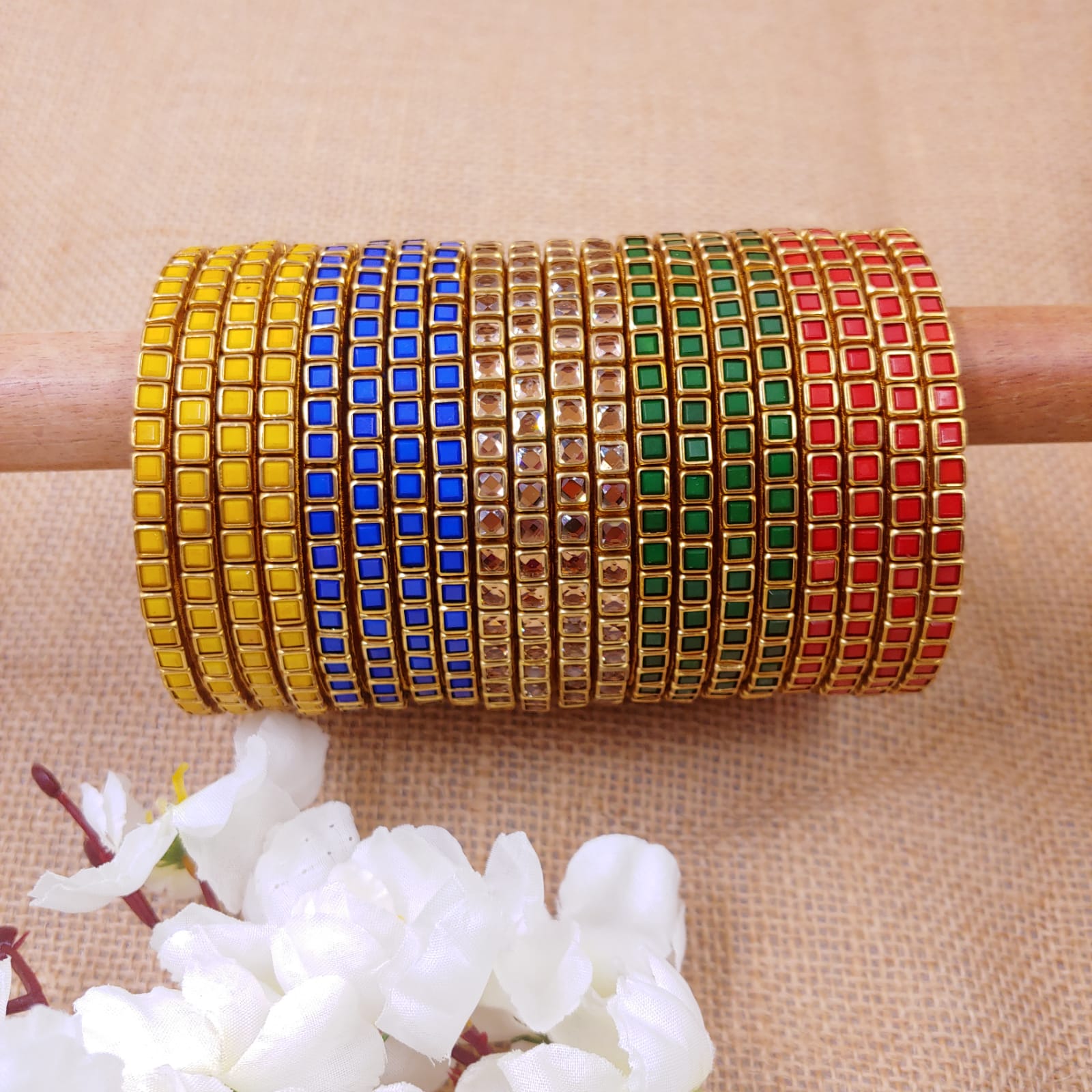 Kundan bangles store design