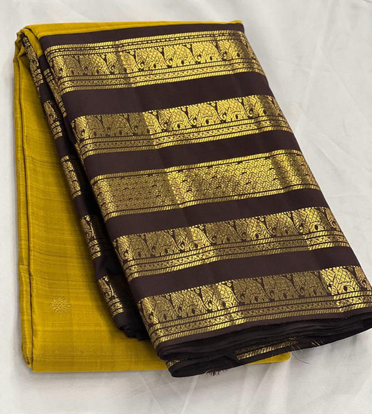 Silk saree is a timeless classic 😊