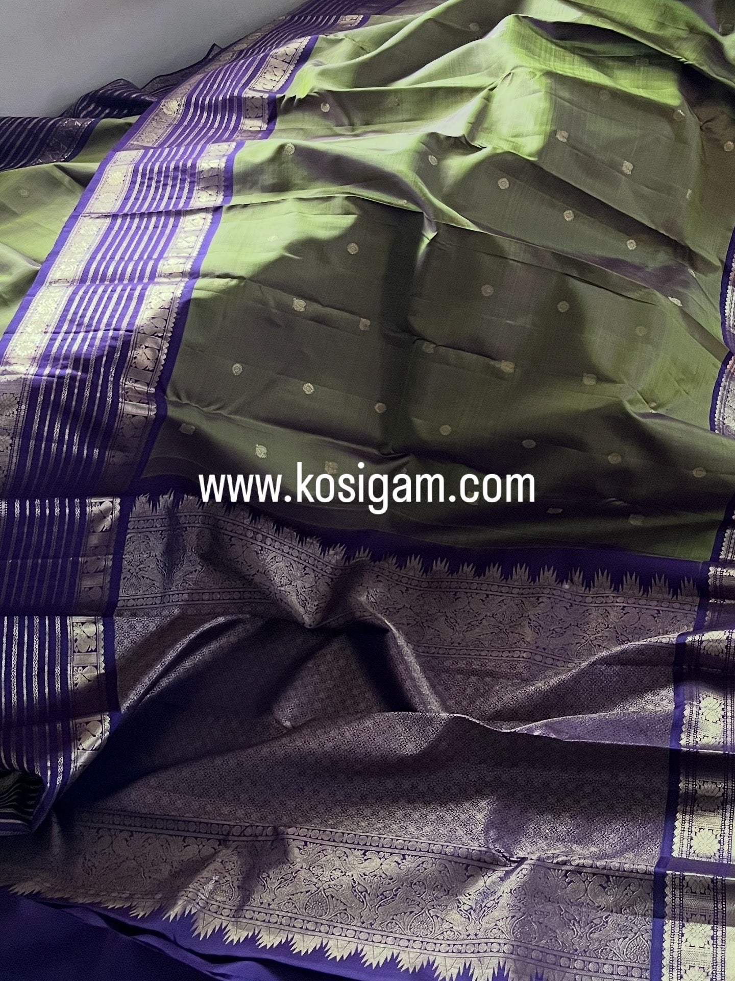 New arrival bridal & festival collection : Pure handloom Kanchipuram silk saree with retta border peacock design 2g gold