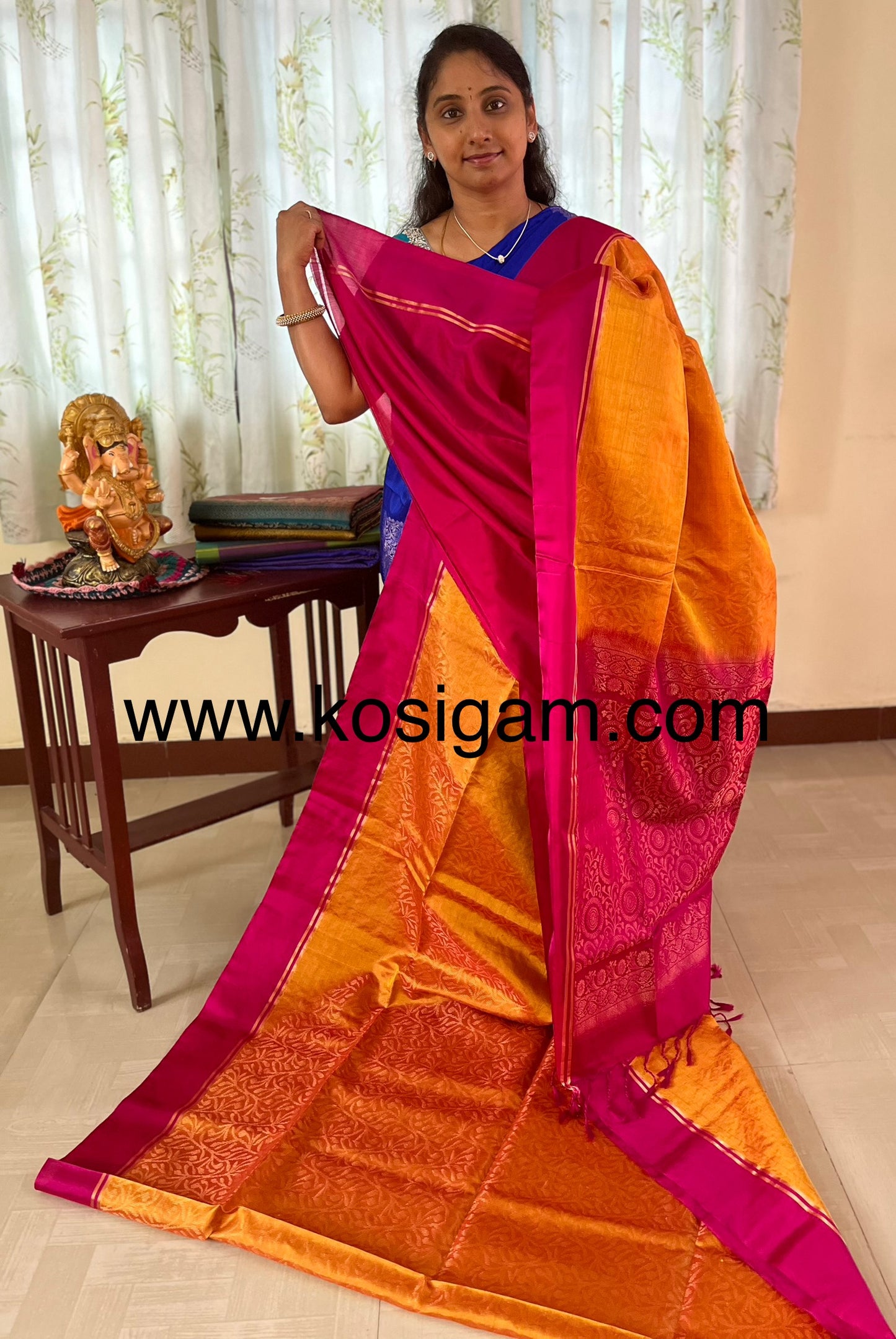 EXCLUSIVE SOFT SILK FULL BROCADE DESIGN SAREES in a pretty color combination