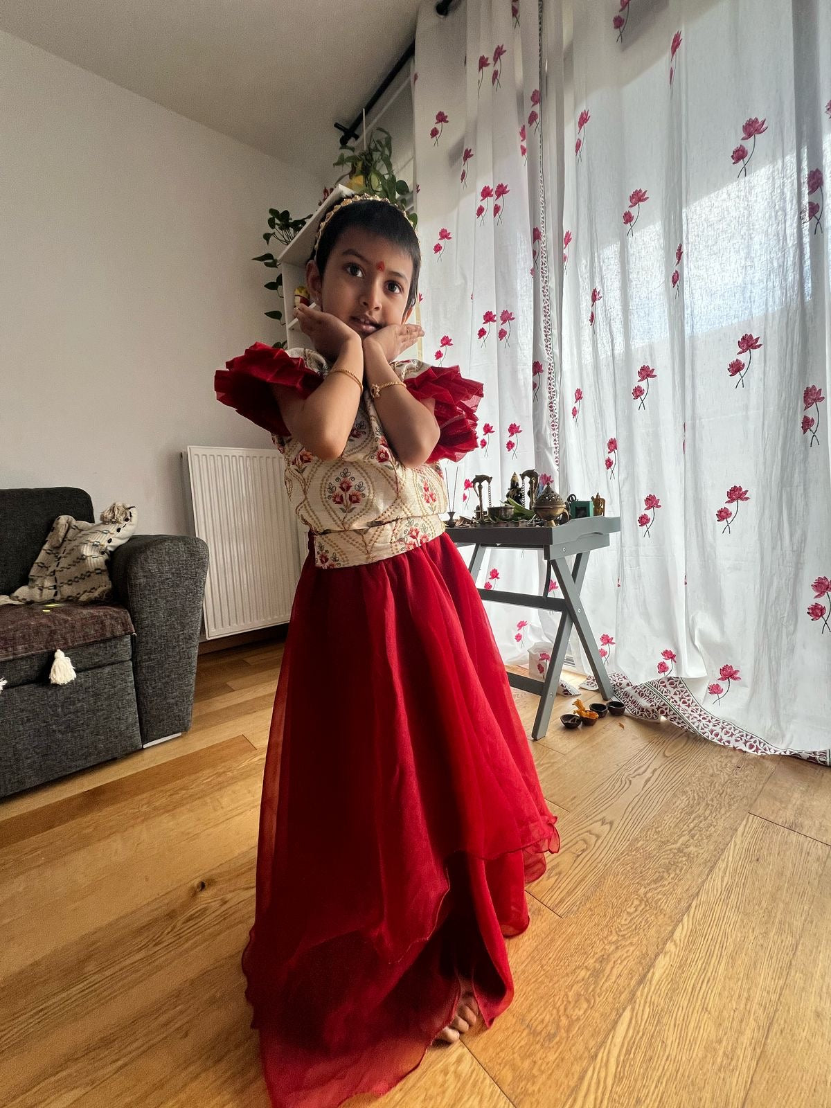 1 to 2 yrs : Cute & Pretty princess dress : Banarasi top with Organza Lehenga