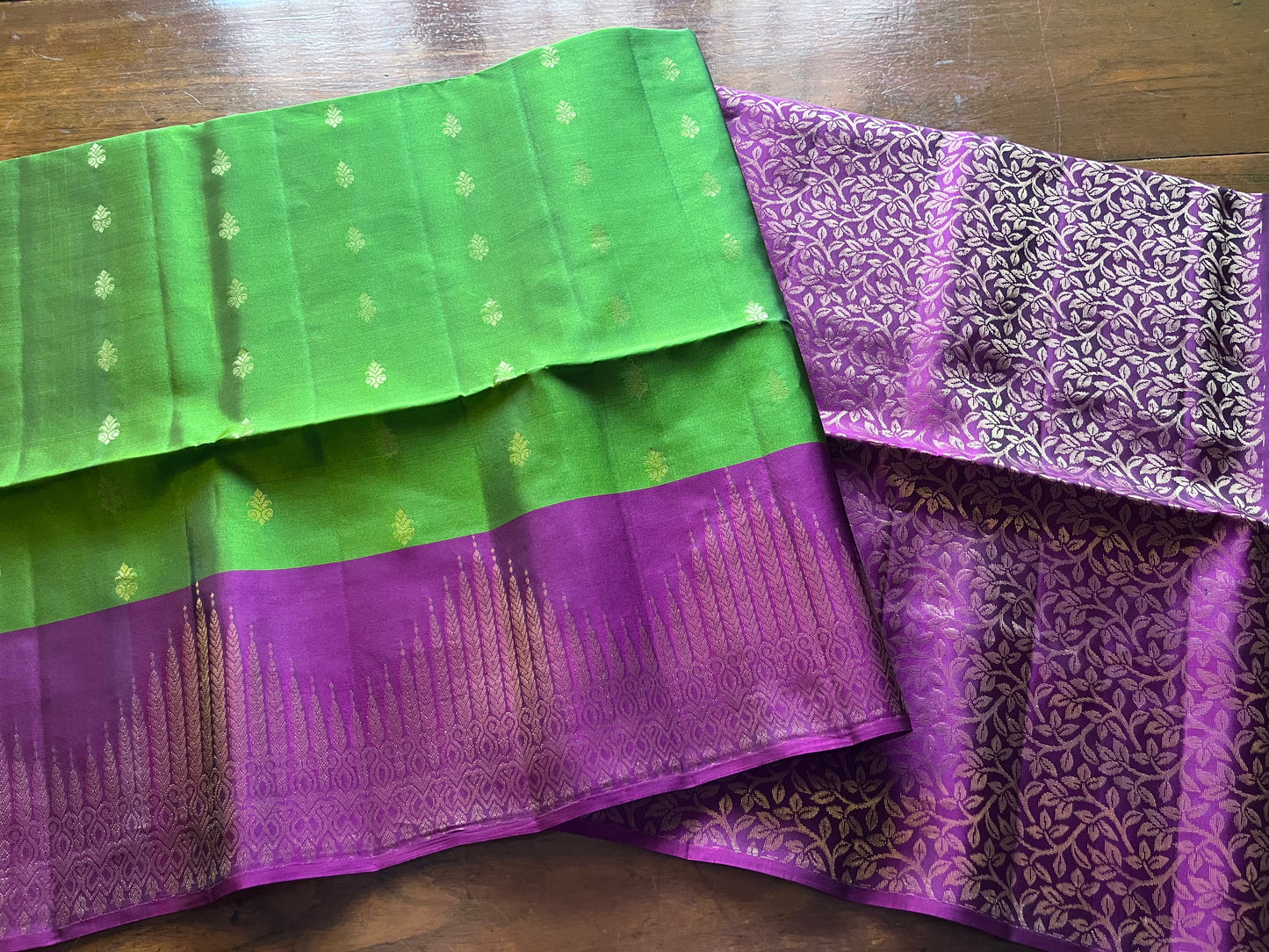 Pure silk latest design new arrival: Handloom Double Warp beautiful intricate design Saree