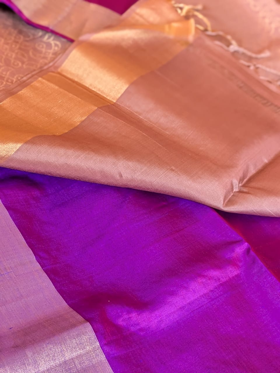 PURE HANDLOOM SOFT SILK RANGOLI/KOLAM BUTTAS ALL OVER SAREE