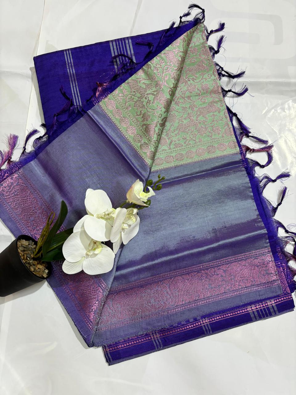 Brand New Vanasigaram Banana Silk Saree without blouse : Rose gold zari