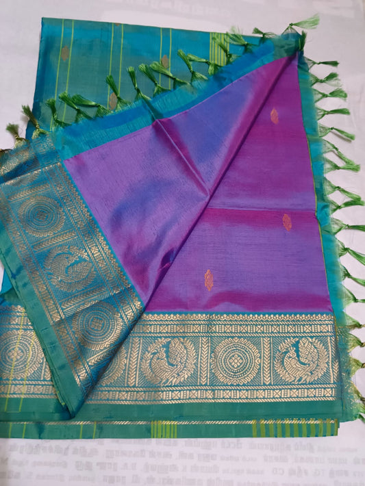 Vazhainaarpattu border with contrast running blouse saree