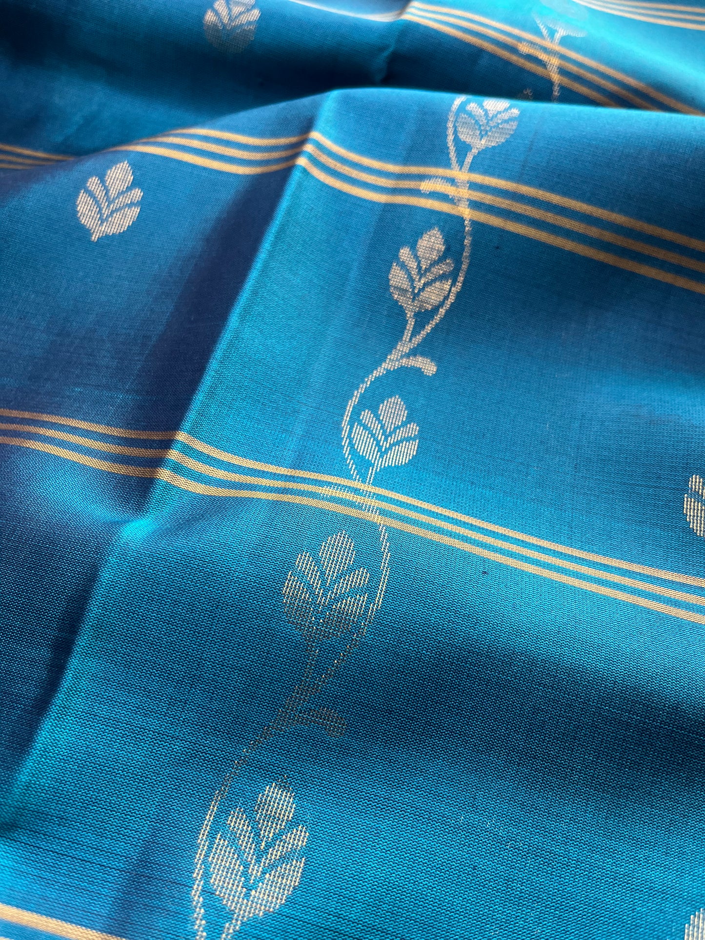 New arrival: Handloom Double Warp beautiful sky blue with navy blue triple striped floral Soft Silk Saree
