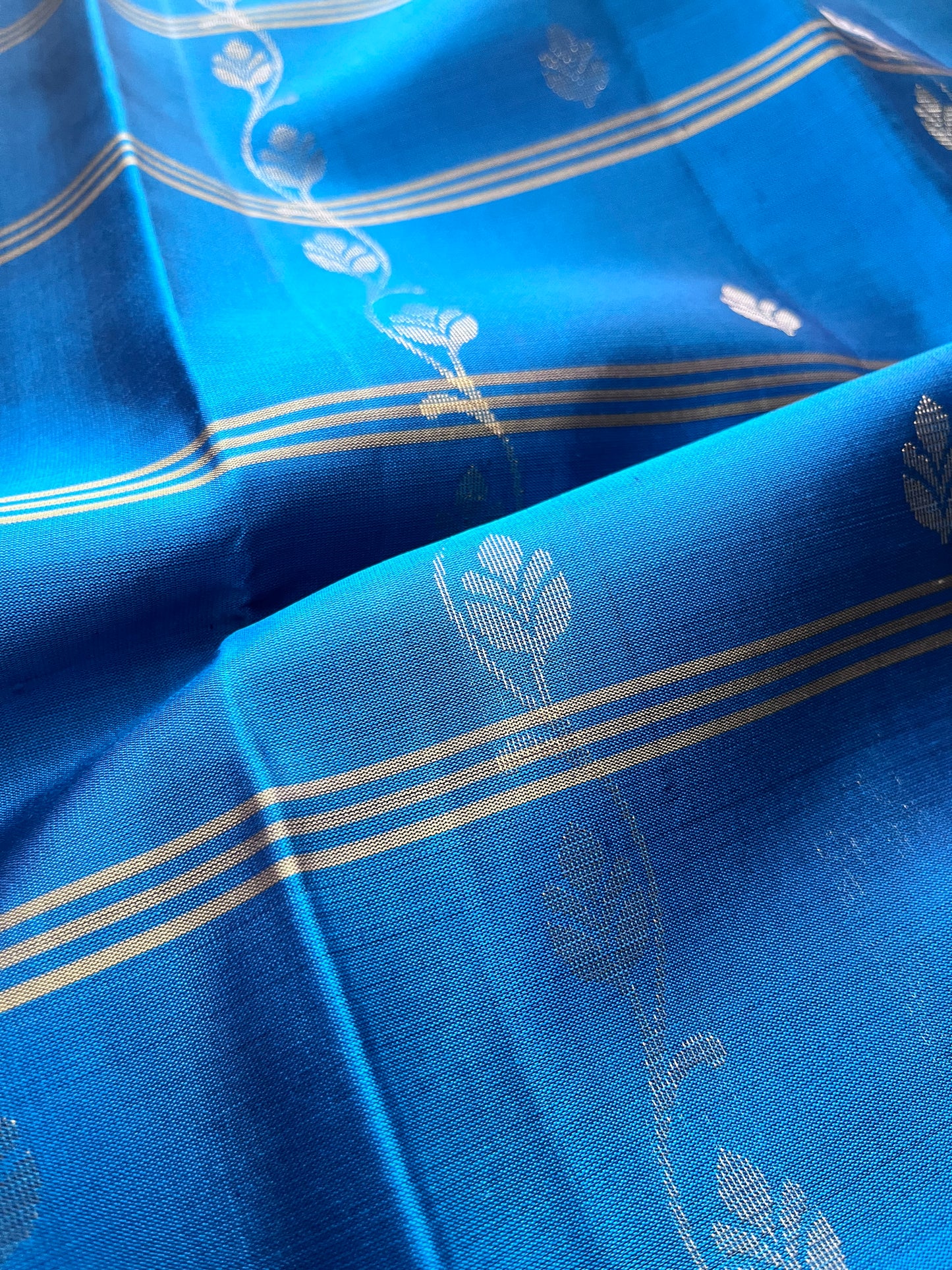 New arrival: Handloom Double Warp beautiful sky blue with navy blue triple striped floral Soft Silk Saree