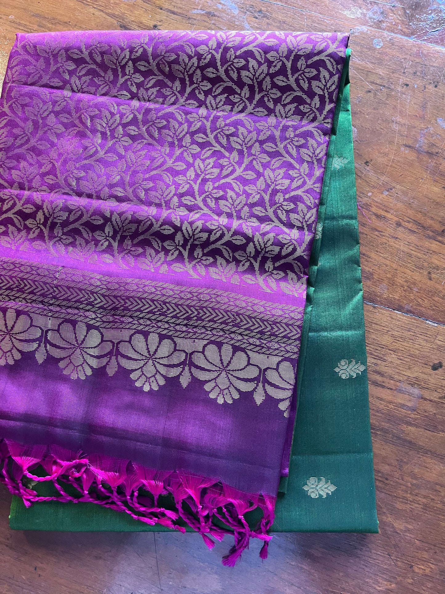 Pure silk latest design new arrival: Handloom Double Warp beautiful intricate design Saree
