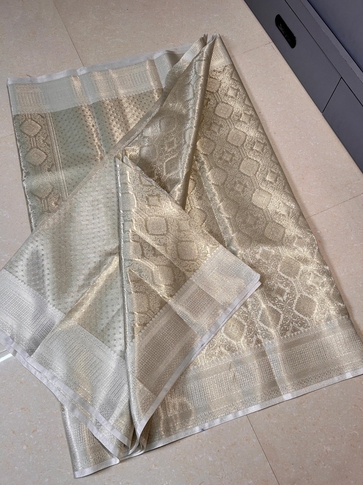 Beautiful Nayan inspired fancy saree