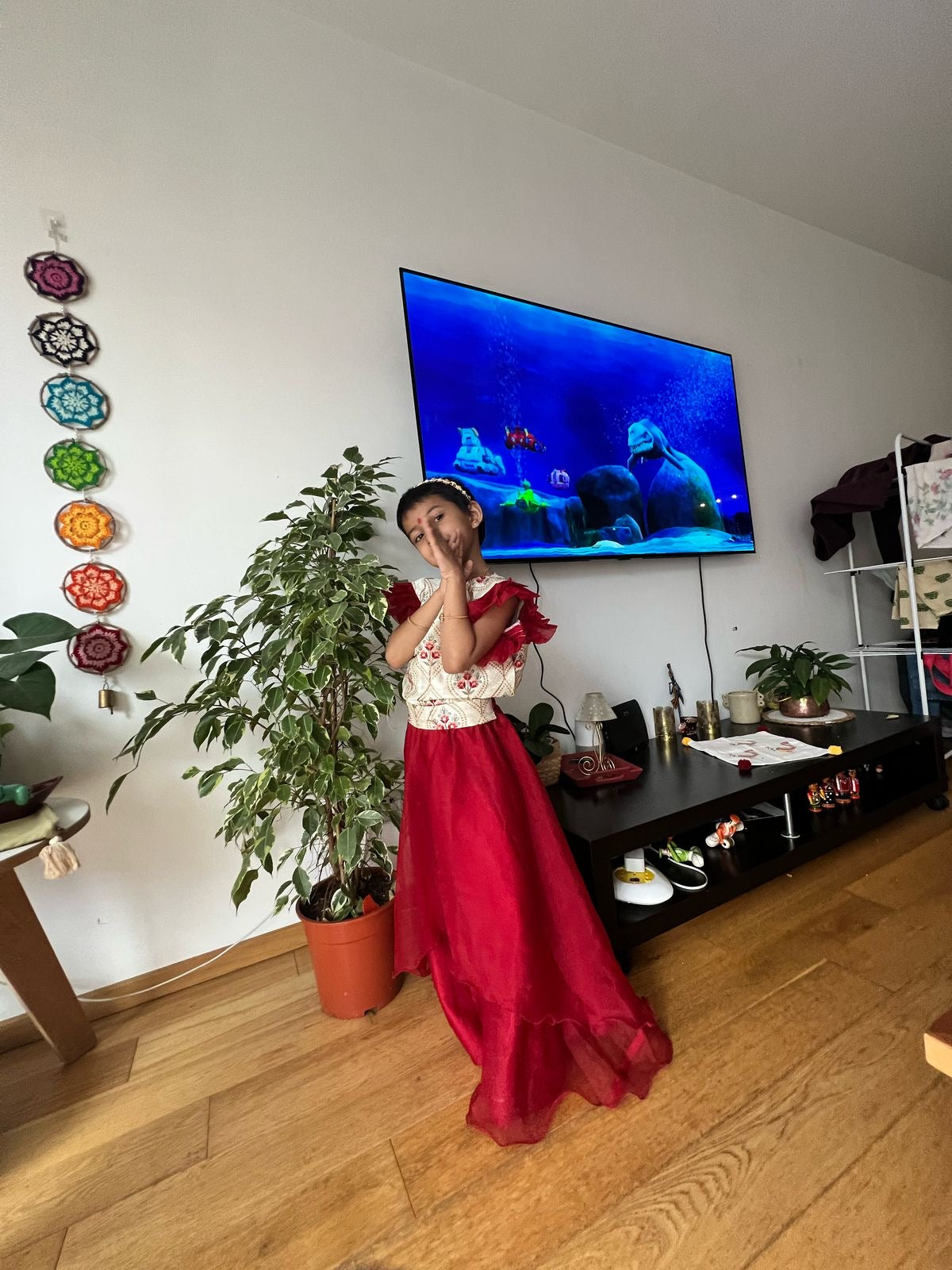 1 to 2 yrs : Cute & Pretty princess dress : Banarasi top with Organza Lehenga