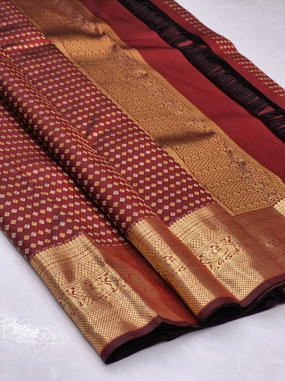 Pre order Kanchipuram Pure Handloom Full Brocade maroon 1000 butta 2gram gold zari bridal silk saree premium quality