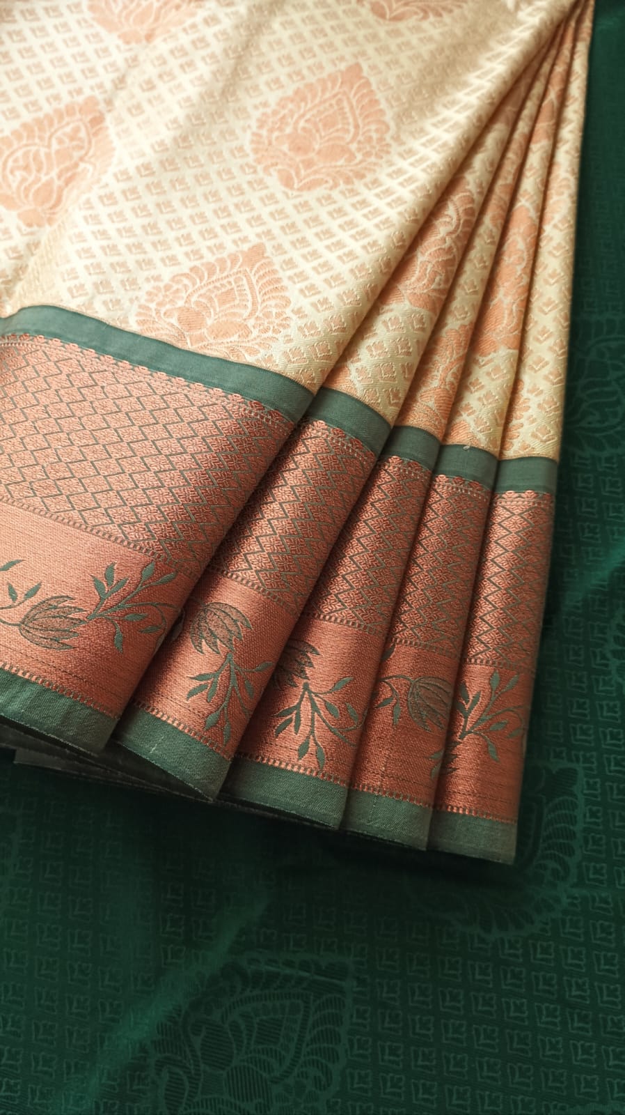 Pretty & Elegant fancy Half Saree unstitched kids -korvai contrast paavadai sattai children & teenagers