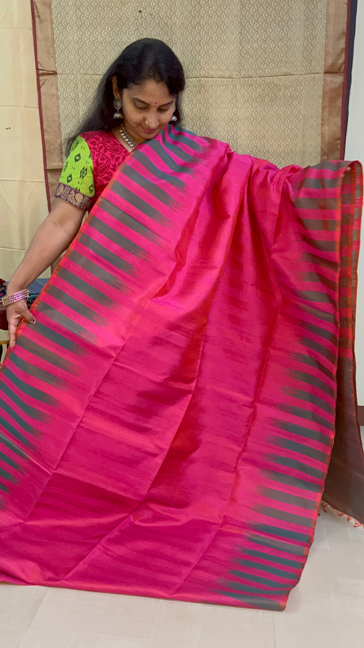 Pure handloom double warp beautiful soft Silk Saree : Pretty Pink