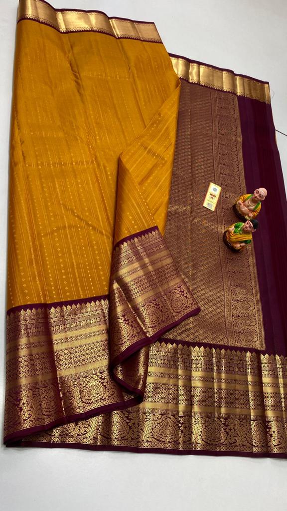 Pure Kanchipuram traditional silk saree Unique traditional design