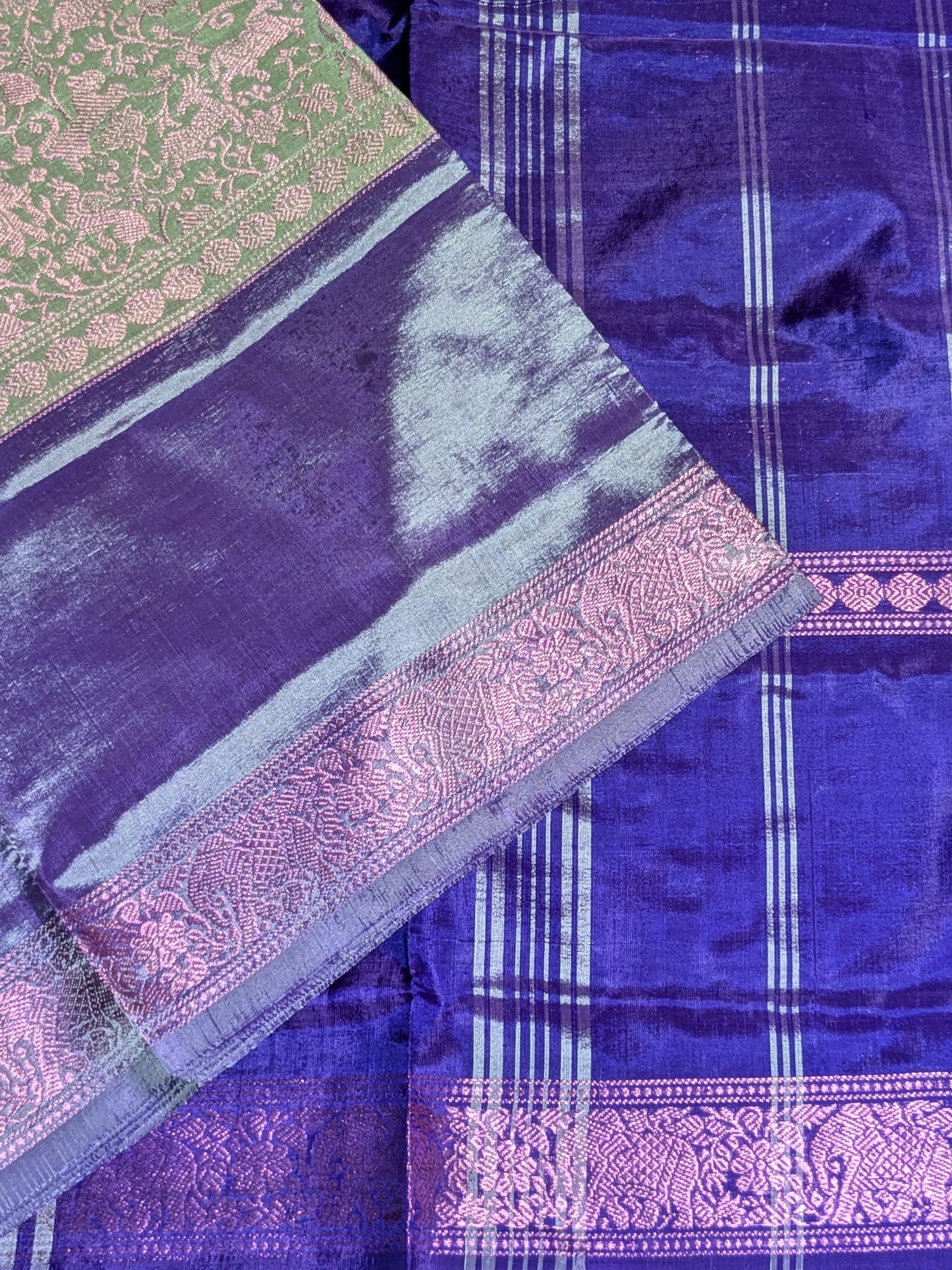 Brand New Vanasigaram Banana Silk Saree without blouse : Rose gold zari