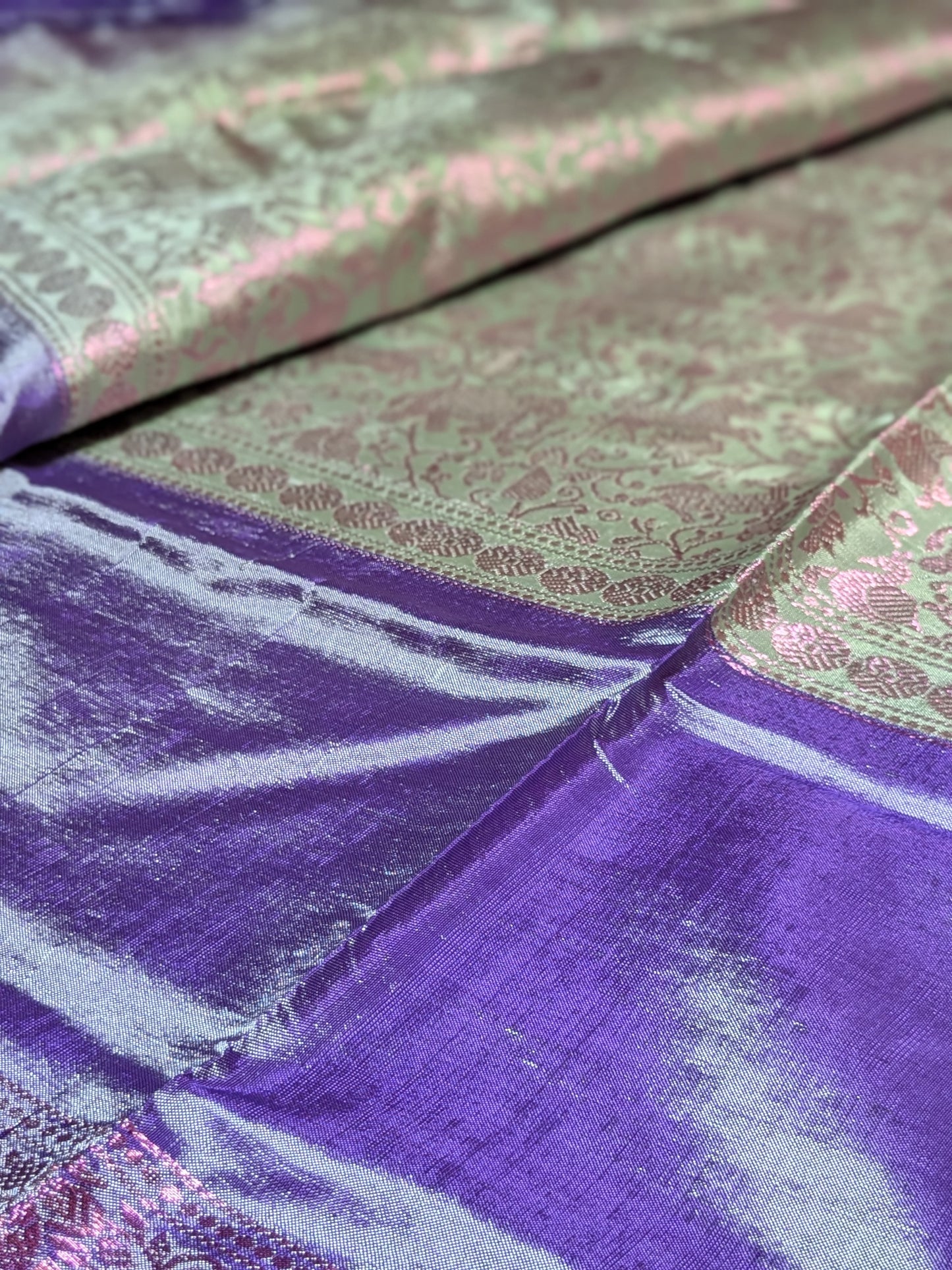 Brand New Vanasigaram Banana Silk Saree without blouse : Rose gold zari