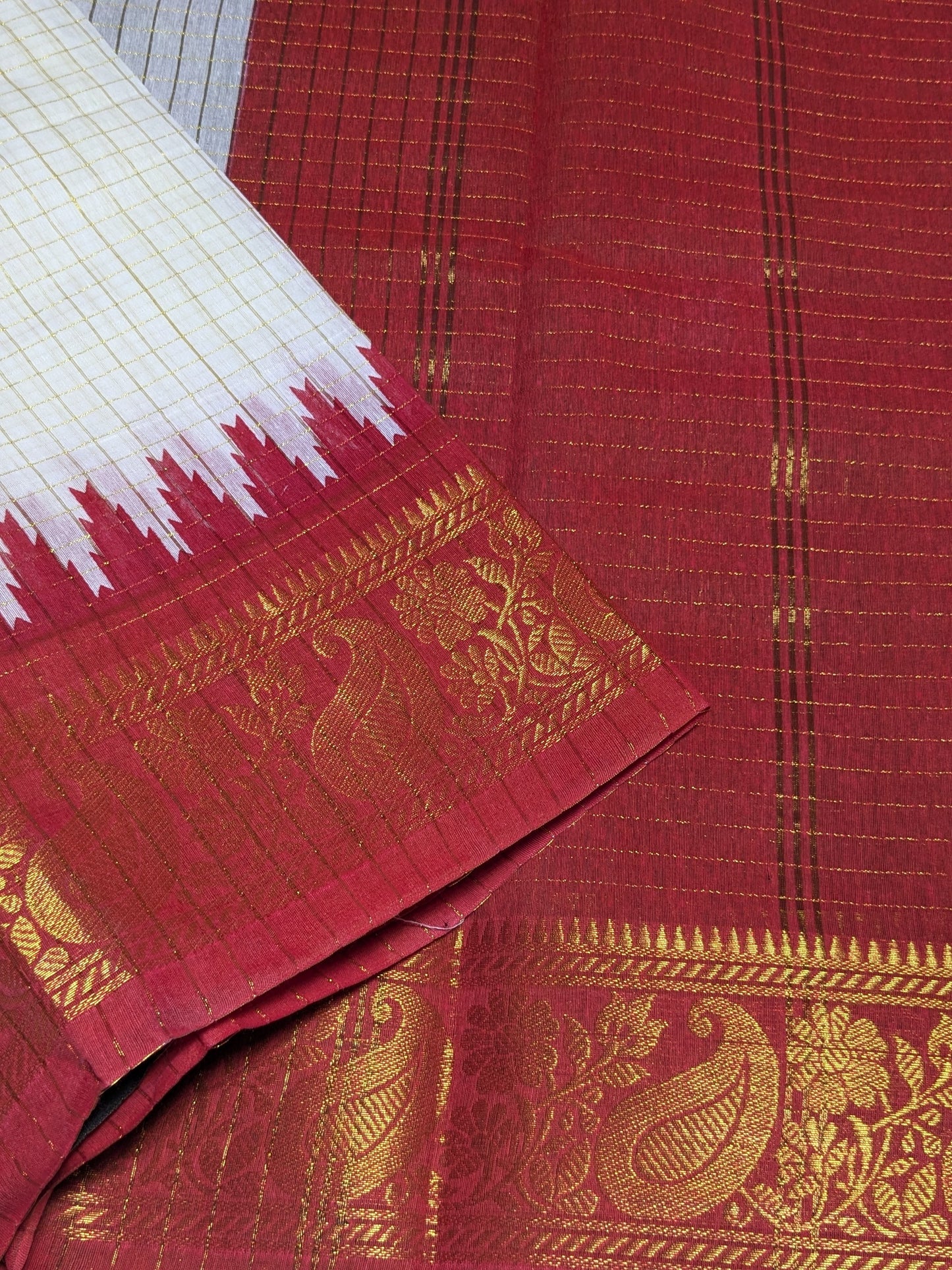 Exclusive Madurai Cotton Ganga Jamuna border with blouse