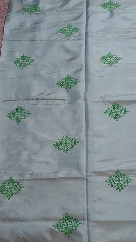 Brand new design vegan silk saree without blouse : METALIC SKYBLUE BODY WITH GREEN PRINTED KOLAM BUTTA AND METALIC GREY PALLU