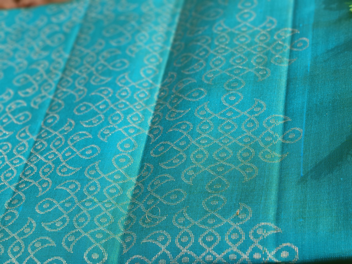 Trisha Light Ramagreen Pure Silk Kolam saree #1437